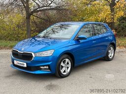 SKODA 1.0MPi Selection V.Cockpit PDC LM15