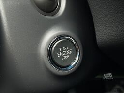 SKODA 1.0MPi Selection V.Cockpit PDC LM15