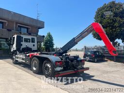 Iveco AD260X46