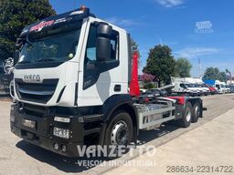 Iveco AD260X46