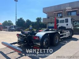 Iveco AD260X46