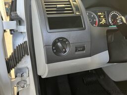VW Transporter Kombi 2.0 TDI L1H1 140pk DSG Automa...