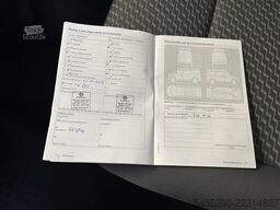 VW Transporter Kombi 2.0 TDI L1H1 140pk DSG Automa...