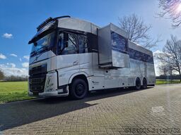 Volvo FH 540 Jong gebrukt 7 paards plus living pop-ot...