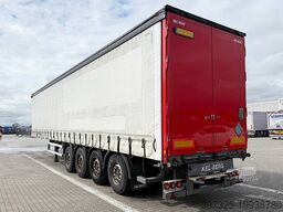 Kel-Berg Curtainsider / Planenauflieger / Gardin