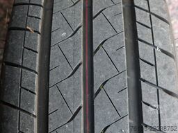 Iveco Daily 35S16 Bakwagen + Laadklep 750kg