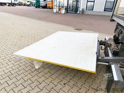 Mercedes-Benz Atego 1330 4x4 Atego 1330 4x4, Iso-Koffer mit Heizung, LBW