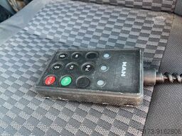 MAN TGM 13.240 4X4 Abrollkipper