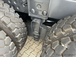 Tatra Phoenix 8x8 Phoenix 8x8, Stahlmulde ca. 22m³, hydr. Heckklappe