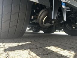Schmitz Cargobull Curtainsider Mega Getränke