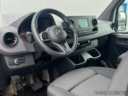 MERCEDES-BENZ Sprinter 314 AUTOMATIK NAVI DISTRONIC KAMERA LED