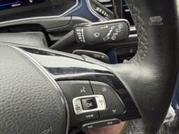 VOLKSWAGEN T-Roc Style 4Motion