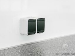 MAN Verkaufsfahrzeug Merchandise/Non-Food 490cm
