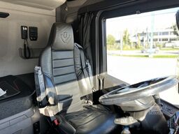 SCANIA 590S FULL PNEUMATIC