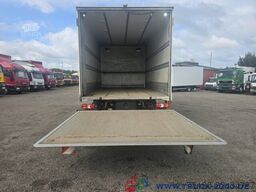 Mercedes-Benz Atego 918 Klima 3 Sitze LBW BÄR 2.000 Kg 214TKM