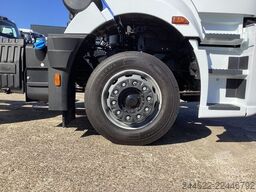 Ford Ford 4x2 Road 1833 Daycab