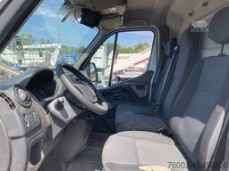 Renault Master France Elevateur 121FT - 12,5 m -