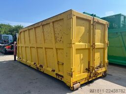 CONTAINER SCARRABILE USATO A CIELO APERTO CON GRU