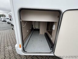 BÜRSTNER Lineo T 700 *Markise*Fahrradträger*TV*Bi-Xenon*