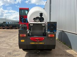 Minrui 4M3 Self Loading Concrete Mixer 4x4