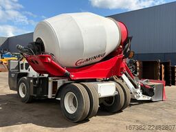 Minrui 4M3 Self Loading Concrete Mixer 4x4