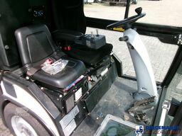 Boschung S2 street sweeper