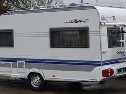 HOBBY De Luxe Easy 440 SF mit Vorzelt