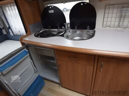 HOBBY De Luxe Easy 440 SF mit Vorzelt