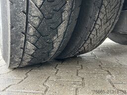 Mercedes-Benz Actros 1842 StreamSpace / 424 dkm / NL Truck / ...