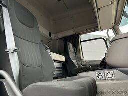 DAF CF 410 FT Space Cab / Mega / 787 dkm / Hefschot...