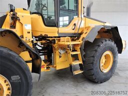 VOLVO L120F Sw/3rd function