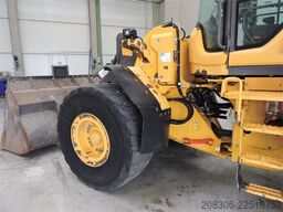 VOLVO L120F Sw/3rd function