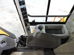 VOLVO L180H