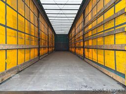 Krone 3Achs MEGA Staplerhalter Liftachse SAF TÜV07 26