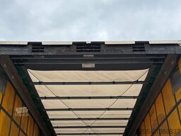 Krone 3Achs MEGA Staplerhalter Liftachse SAF TÜV07 26