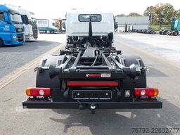 FUSO Canter 7 C 18 HIAB Abroller/AHK/Klima/LED/24 tkm