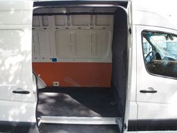 VW Crafter 2.0 TDi L2H2 Klima Tempom. PDC 80KW Eur5