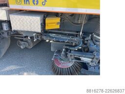 Volvo FL 240