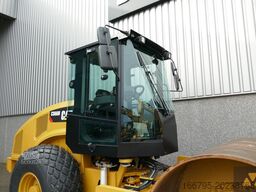 Caterpillar CS66B