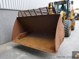 Caterpillar 930M