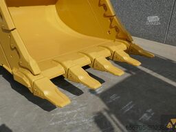 Caterpillar 352