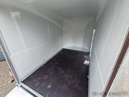 Cheval Liberte Debon Poly Cargo 1300 grün Seitentür Ram