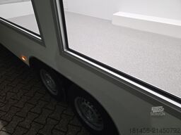 trailershop Verkaufsanhänger 620x220x230cm 3 Klappen