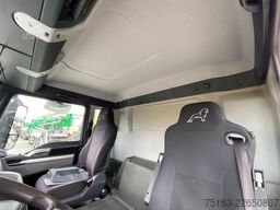 MAN TG-S 26.400 6x2-2 BL 3-Achs Kipper Kran +Funk+Gr