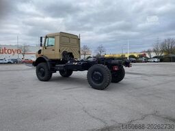 UNIMOG Unimog U4023 Wüstensand