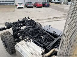 UNIMOG Unimog U4023 Wüstensand