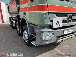 MERCEDES-BENZ Actros MP3 4141 8x4 Carnehl Hardox Mulde 17m³