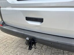 VW Transporter 2.0 TSI L1H1 Benzine Dubbele Schuif...