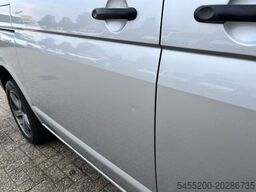 VW Transporter 2.0 TSI L1H1 Benzine Dubbele Schuif...