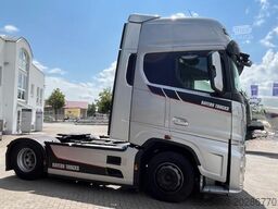 Ford Ford F-MAX Silverliner-Edition- leichter Unfall